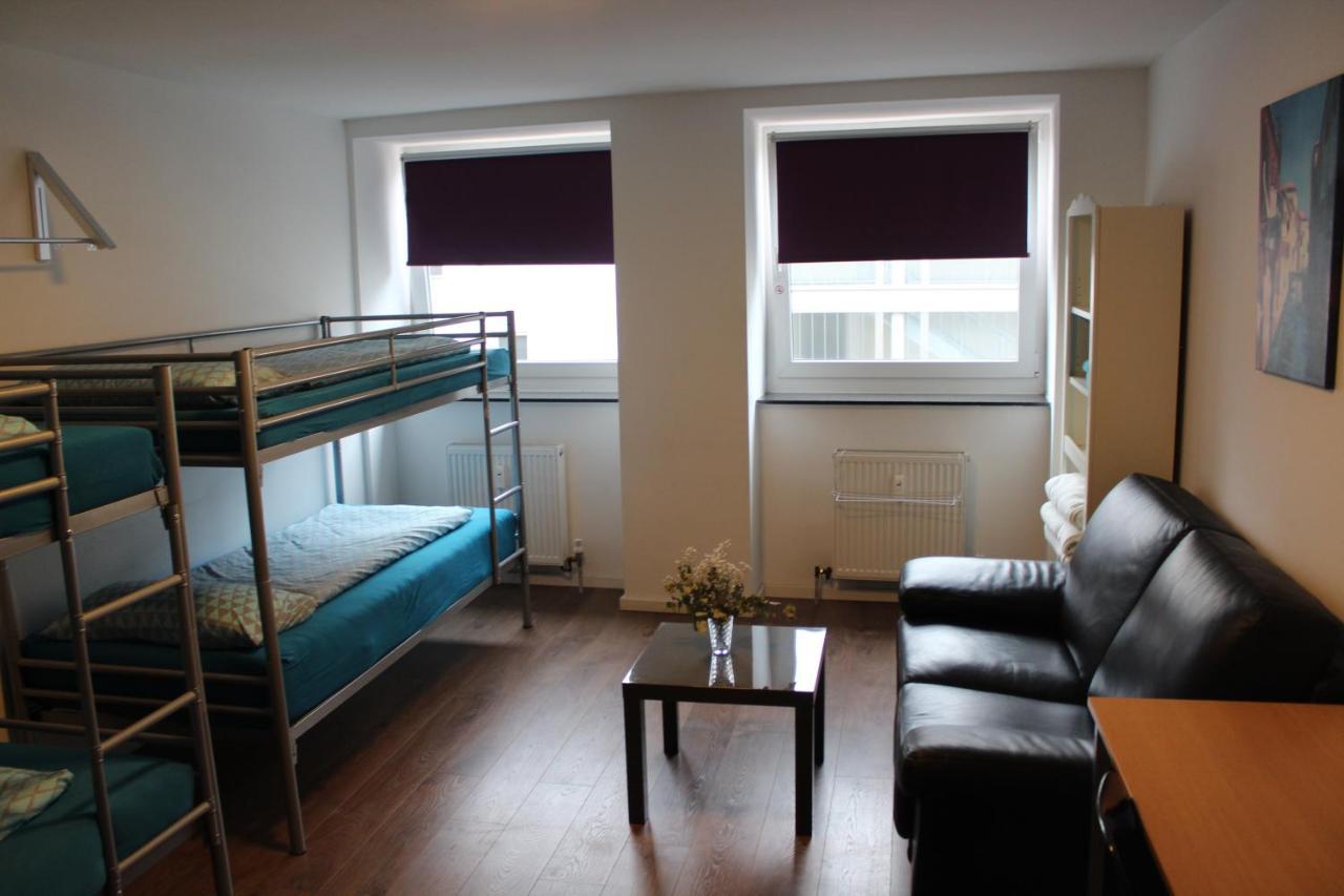Full Flat 3 Bedrooms Saarbrucken Center -11 People المظهر الخارجي الصورة